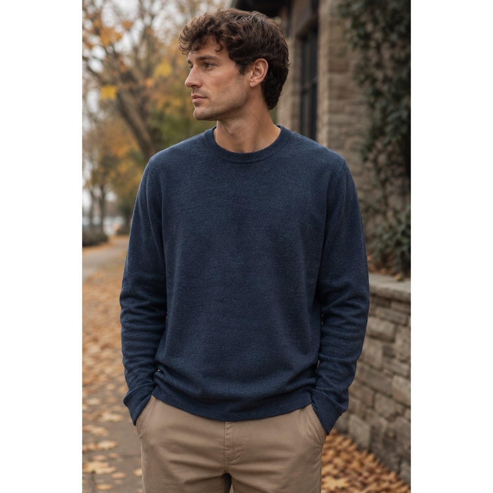 Artefact Merino Wool Sweater L Navy Blue NWOT Crew Neck Old Money Quiet Luxury